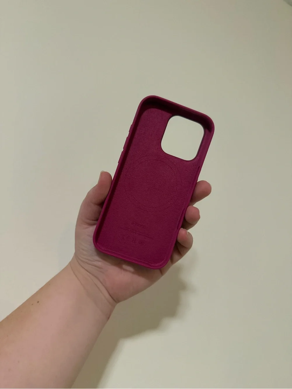 Apple Silicone iPhone 16 Pro Case in Magenta Pink
